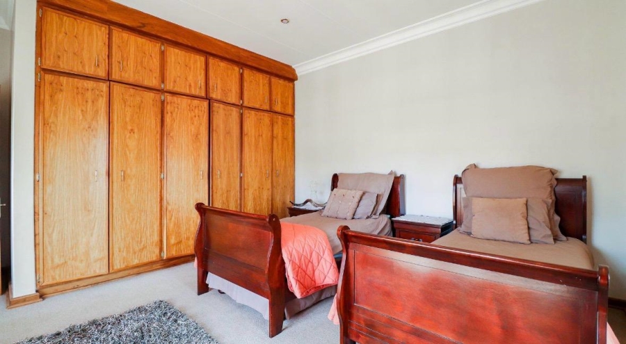4 Bedroom Property for Sale in Wilkoppies North West